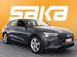 Käytetty 2019 Audi e-tron S-Line Katumaasturi | 27 900 € (Perustarjous)