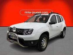 Valkoinen Käytetty 2016 Dacia Duster Lauréate Katumaasturi | 8 800 € (Perustarjous)