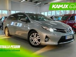 Hopea / harmaa Käytetty 2014 Toyota Auris Touring Sports Multidrive S Farmari | 7 900 € (Hyvä tarjous)