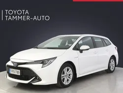 Valkoinen Käytetty 2020 Toyota Corolla Active Farmari | 19 880 € (Perustarjous)