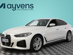 Valkoinen Käytetty 2023 BMW i4 M Sport Sedan | 41 900 € (Perustarjous)