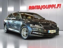 Harmaa Käytetty 2020 Skoda Superb LAURIN & KLEMENT Farmari | 25 800 € (Perustarjous)