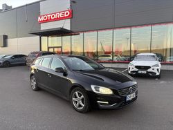 Käytetty 2015 Volvo V60 Momentum Farmari | 14 990 € (Perustarjous)