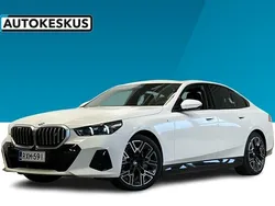 Valkoinen Käytetty 2024 BMW i5 M Sport Sedan | 64 790 € (Supertarjous)