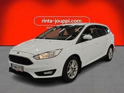 Valkoinen Käytetty 2016 Ford Focus Trend Farmari | 7 890 € (Hyvä tarjous)