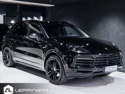 Käytetty 2018 Porsche Cayenne Black Edition Katumaasturi | 59 880 €