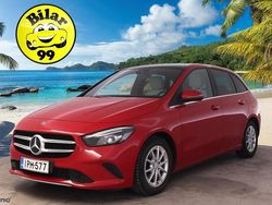 Käytetty 2019 Mercedes A180 Style Tila-auto | 19 990 € (Supertarjous)
