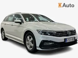 Valkoinen Käytetty 2020 VW Passat R-line Farmari | 22 900 € (Perustarjous)