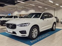 Valkoinen Käytetty 2019 Volvo XC60 R-Design Katumaasturi | 35 900 € (Perustarjous)