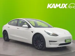 Valkoinen Käytetty 2022 Tesla Model 3 Performance Sedan | 29 200 € (Perustarjous)