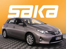 Käytetty 2014 Toyota Auris Multidrive S Viistoperä | 10 800 € (Perustarjous)