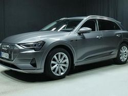 Harmaa Käytetty 2020 Audi e-tron Advanced Katumaasturi | 30 900 € (Perustarjous)