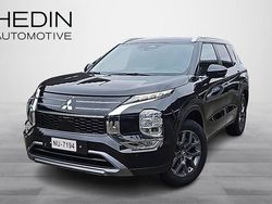 Uusi 2025 Mitsubishi Outlander P-HEV Intense Katumaasturi | 53 890 € (Hieman kallis)