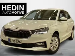 Valkoinen Käytetty 2024 Skoda Fabia Selection Viistoperä | 21 590 €