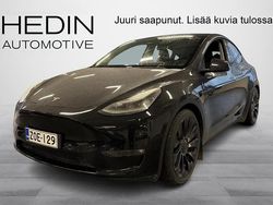 Musta Käytetty 2022 Tesla Model Y Performance Katumaasturi | 38 890 € (Hieman kallis)