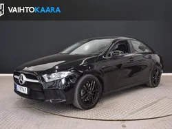 Musta Käytetty 2020 Mercedes A250 Sedan | 22 490 € (Supertarjous)