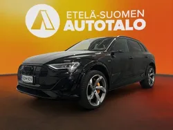 Musta Käytetty 2022 Audi e-tron Katumaasturi | 47 900 € (Perustarjous)