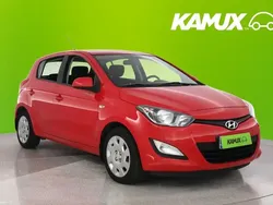 Punainen Käytetty 2013 Hyundai i20 Classic Sedan | 6 980 € (Hyvä tarjous)