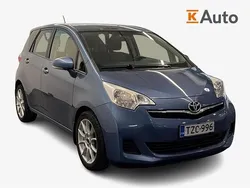 Sininen Käytetty 2014 Toyota Verso-S Active Tila-auto | 7 850 € (Perustarjous)