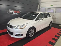 Met. valkoinen Käytetty 2015 Citroën C4 PureTech Viistoperä | 8 300 € (Perustarjous)