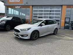 Harmaa Käytetty 2017 Ford Focus ST-Line Farmari | 9 800 € (Hyvä tarjous)