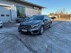 Käytetty 2016 Mercedes GLA200 AMG line Katumaasturi | 21 490 € (Hieman kallis)