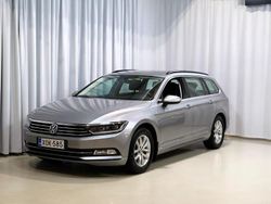 Sininen Käytetty 2018 VW Passat Comfortline Farmari | 13 900 € (Perustarjous)