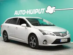 Käytetty 2012 Toyota Avensis Sol Farmari | 5 400 € (Perustarjous)