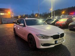 Käytetty 2013 BMW 320 Farmari | 10 800 € (Hieman kallis)