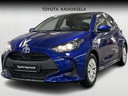 Sininen Käytetty 2024 Toyota Yaris Hybrid Active Viistoperä | 19 990 € (Hyvä tarjous)