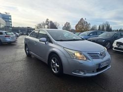 Hopea Käytetty 2009 Toyota Avensis Terra Sedan | 9 400 € (Hieman kallis)