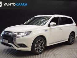 Käytetty 2018 Mitsubishi Outlander P-HEV Intense Katumaasturi | 15 200 € (Perustarjous)
