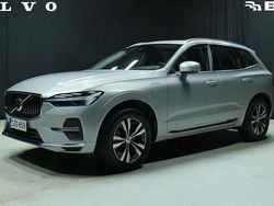 Harmaa Käytetty 2022 Volvo XC60 Business Edition Katumaasturi | 39 900 € (Hieman kallis)