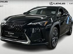 Käytetty 2023 Lexus UX 250h Business Edition Katumaasturi | 34 990 € (Perustarjous)