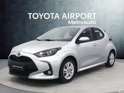 Hopea Käytetty 2024 Toyota Yaris Active Viistoperä | 23 580 € (Hieman kallis)