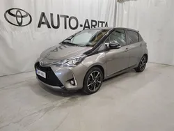 Harmaa Käytetty 2018 Toyota Yaris Style Viistoperä | 16 900 € (Perustarjous)