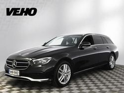 Musta Käytetty 2022 Mercedes E300 Premium Farmari | 35 900 € (Perustarjous)