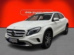 Valkoinen Käytetty 2016 Mercedes GLA200 Urban Katumaasturi | 19 980 € (Perustarjous)