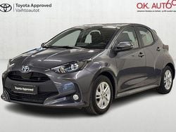 Harmaa Käytetty 2024 Toyota Yaris Active Viistoperä | 22 990 € (Hieman kallis)
