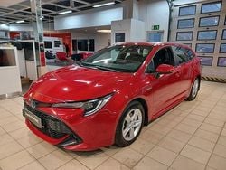Punainen Käytetty 2021 Toyota Corolla Active Farmari | 22 790 € (Perustarjous)