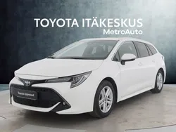 Valkoinen Käytetty 2022 Toyota Corolla Edition Farmari | 25 350 € (Perustarjous)