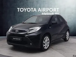Musta Käytetty 2023 Toyota Aygo Multidrive S Viistoperä | 16 890 € (Perustarjous)