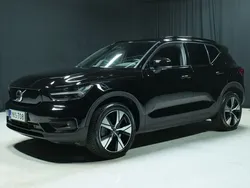 Käytetty 2022 Volvo XC40 Business Edition Katumaasturi | 35 800 € (Perustarjous)