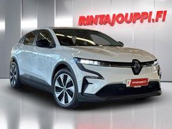 Valkoinen Käytetty 2023 Renault Mégane Viistoperä | 26 900 € (Perustarjous)