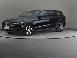 Käytetty 2023 Volvo V60 CC Business Edition Farmari | 36 900 € (Perustarjous)