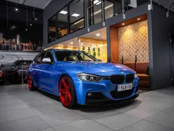 Sininen Käytetty 2015 BMW 330 M Sport Farmari | 20 850 € (Perustarjous)