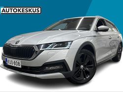 Harmaa Käytetty 2023 Skoda Octavia Farmari | 32 690 €