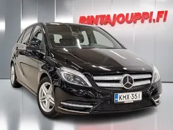 Musta Käytetty 2014 Mercedes B180 Business Tila-auto | 8 799 € (Perustarjous)
