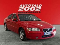 Punainen Käytetty 2008 Volvo S60 Momentum Sedan | 3 500 € (Supertarjous)