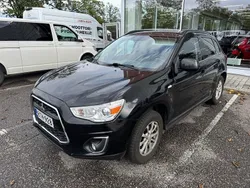 Musta Käytetty 2015 Mitsubishi ASX Invite Katumaasturi | 9 600 € (Perustarjous)